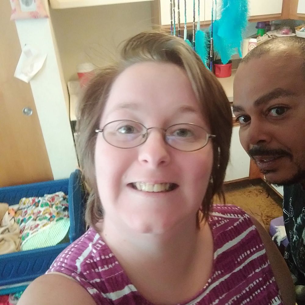 Meet your Posher, Holly